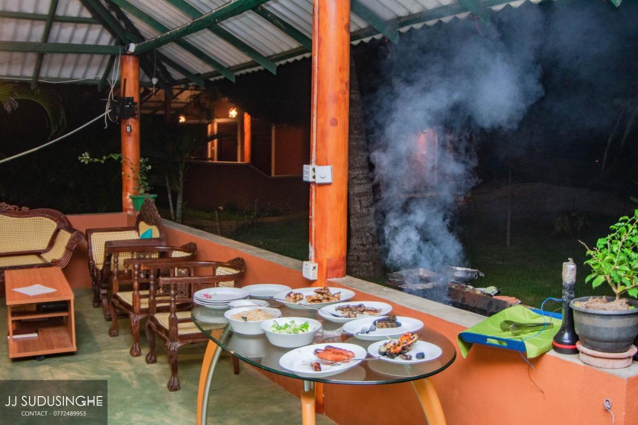 טיסמהרמה Sarada Beach Resort Yala מראה חיצוני תמונה