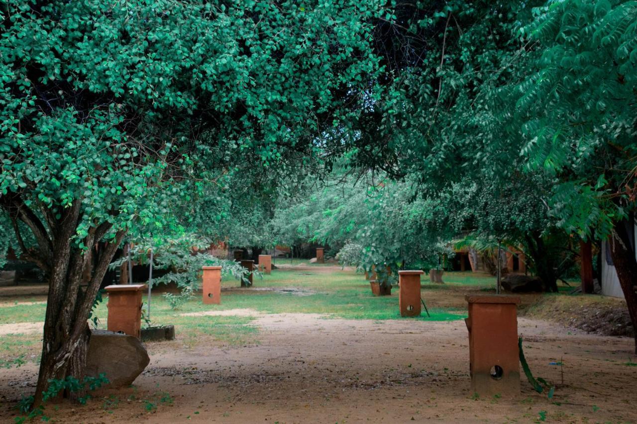 טיסמהרמה Sarada Beach Resort Yala מראה חיצוני תמונה